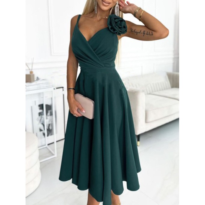 Dark green elegant dress with cross neckline and waist