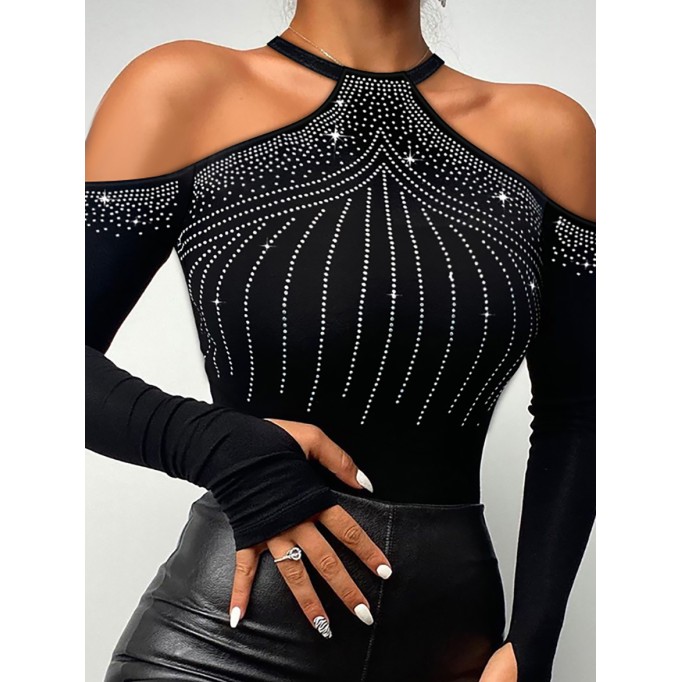 Diamond cut out high neck long sleeved T-shirt