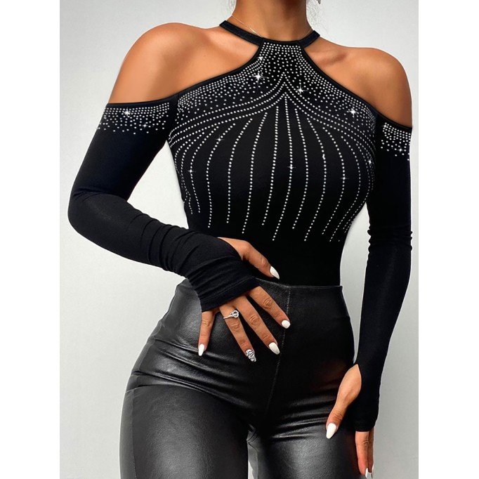 Diamond cut out high neck long sleeved T-shirt