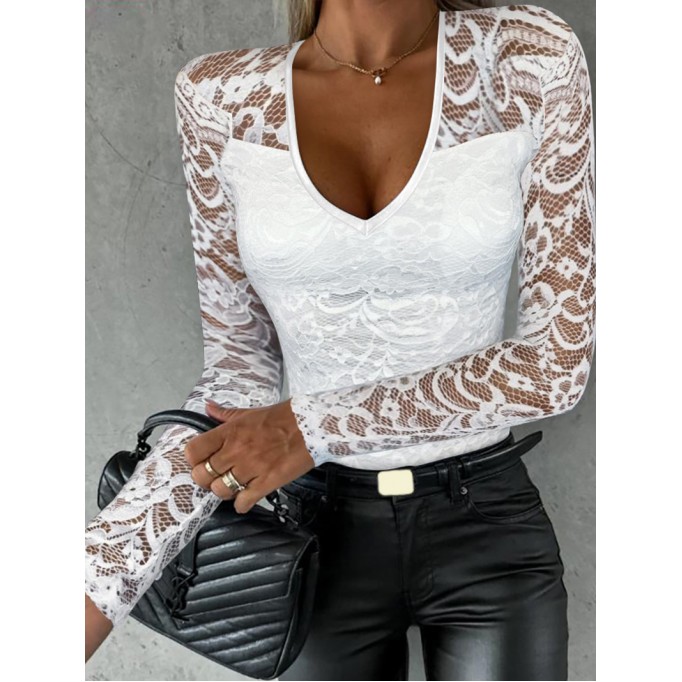 Long sleeved V-neck lace tight top