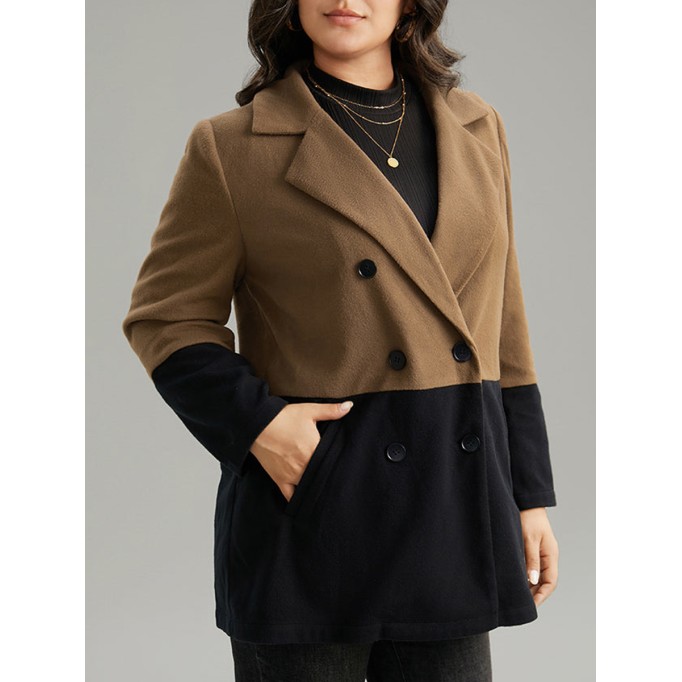 Plus-size women's elegant tweed coat