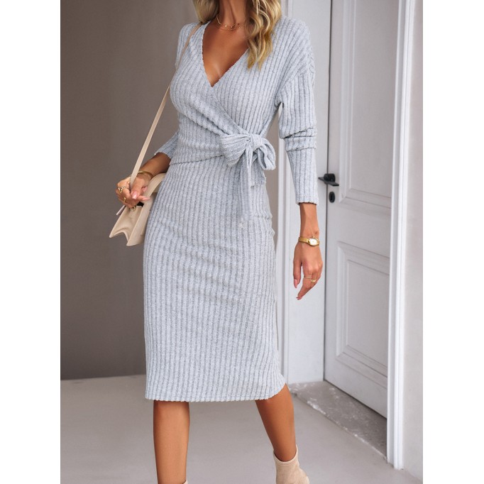 V-neck long-sleeved knitted strappy dress