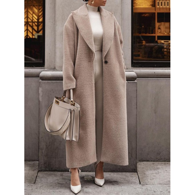 Warm long sleeved long woolen coat