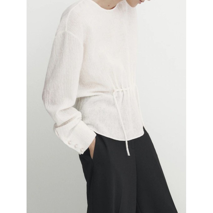 White crew neck pullover drawstring element shirt