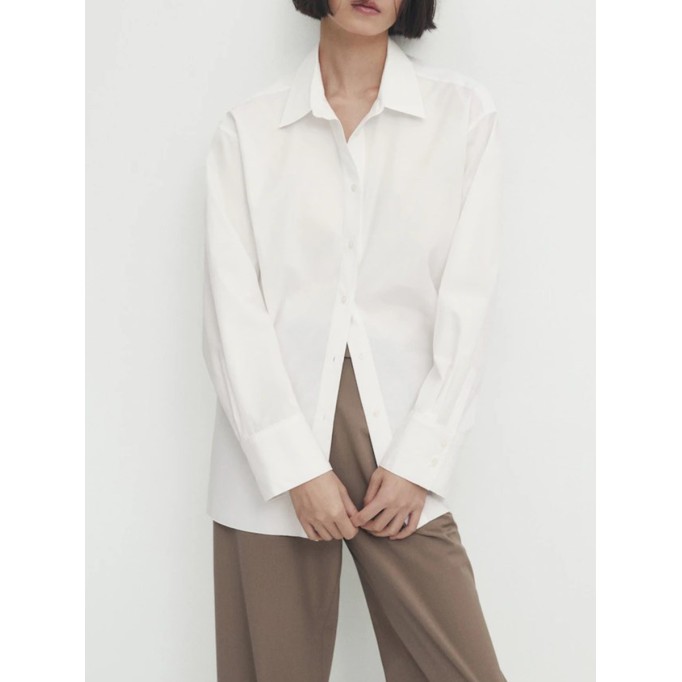 Women's long-sleeved white shirt with lapels